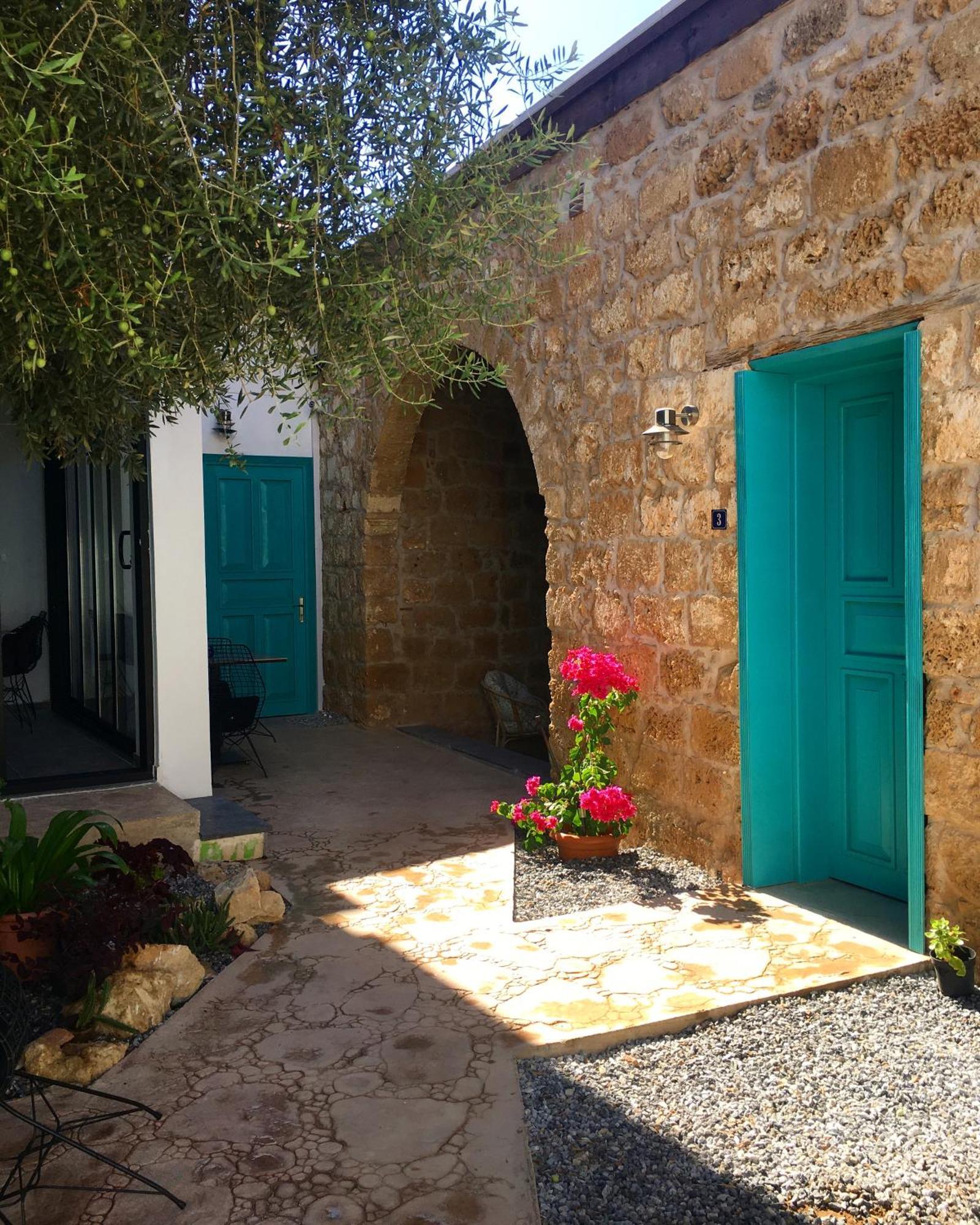 Bella Casetta Guest House Famagusta  Bagian luar foto